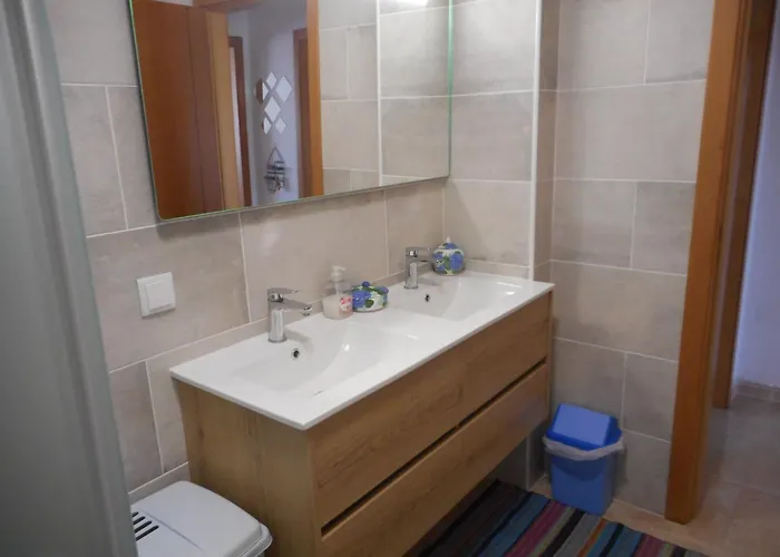 A - 1er Etage ロウリニャン